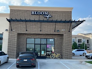 Bloom Cafe